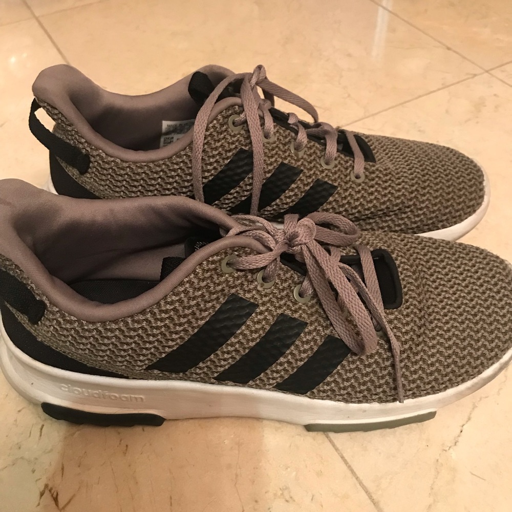 Women’s 6 adidas